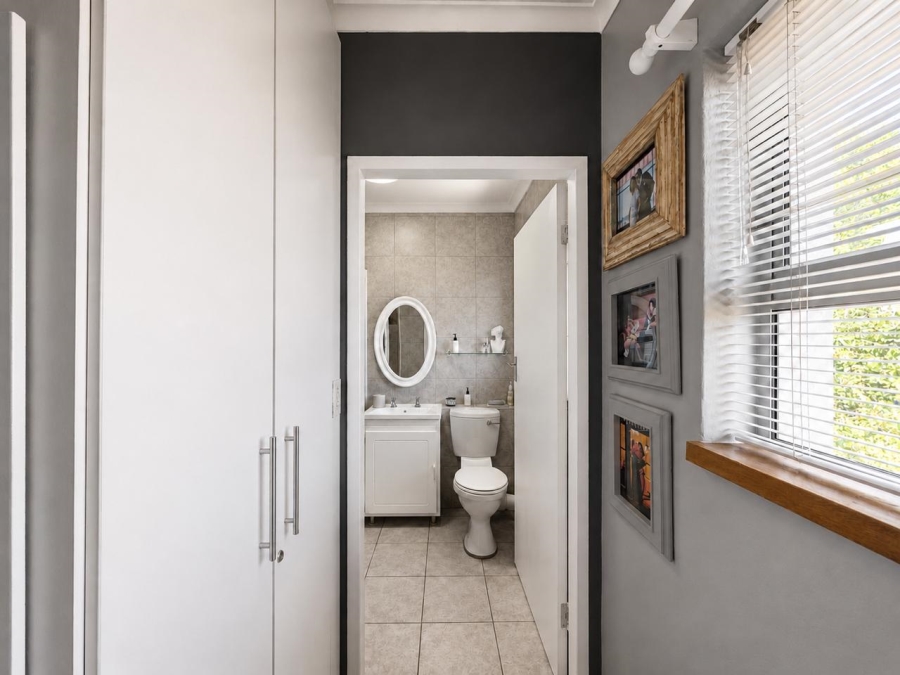 1 Bedroom Property for Sale in Green Point Western Cape